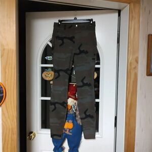 New Time And Tru Camouflage Jegging Pants Size Women's XS
